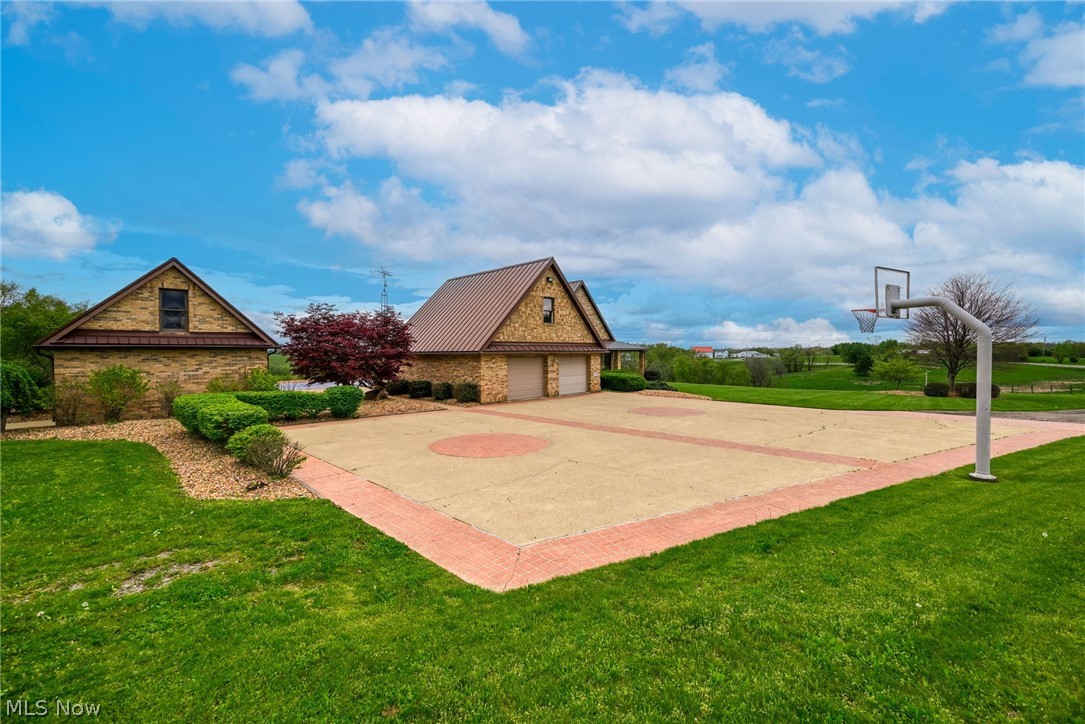 46675 Clarkson Road Rogers OH 44455