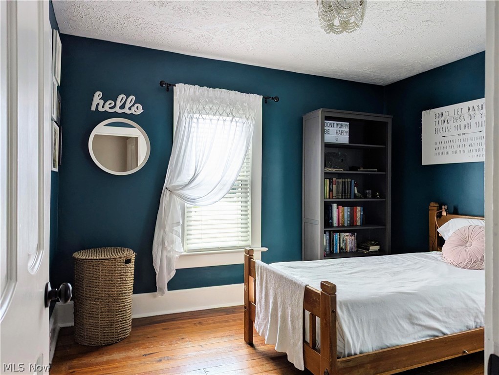422 Union Avenue NW New Philadelphia OH 44663