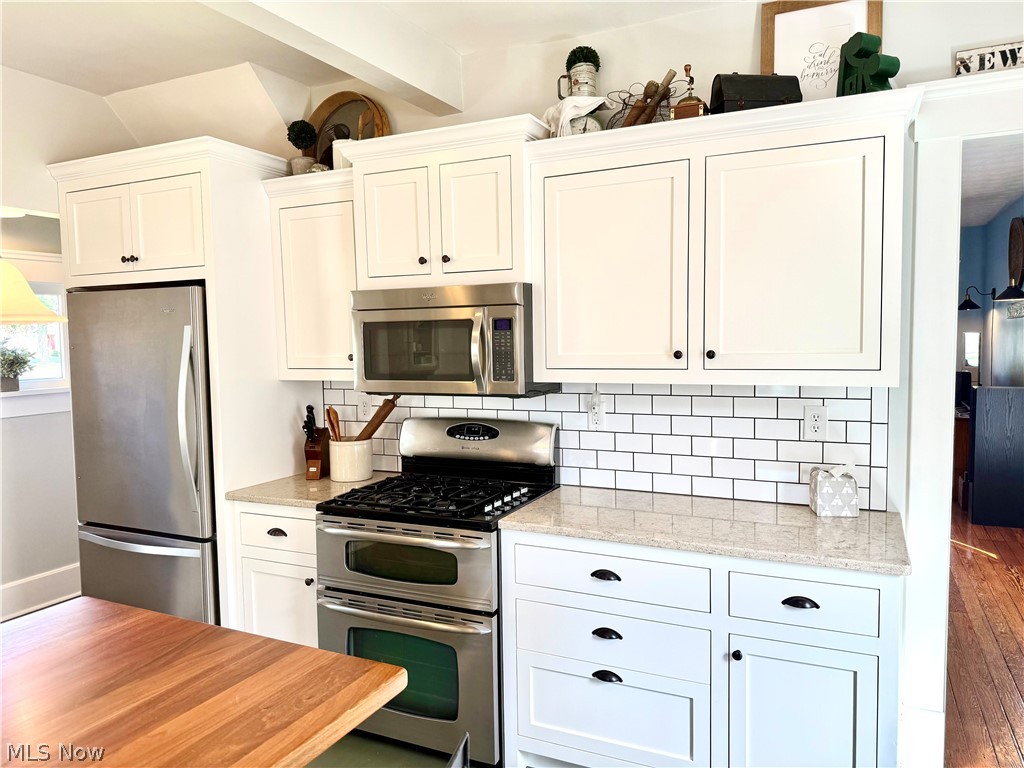 422 Union Avenue NW New Philadelphia OH 44663
