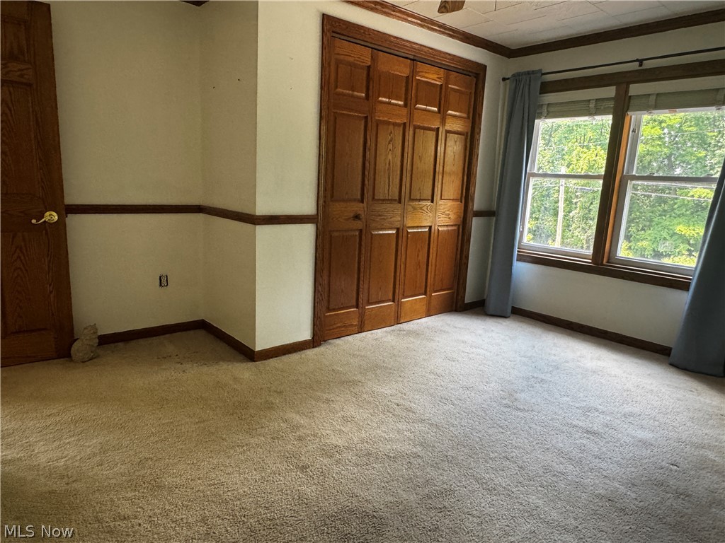 976 N Main Street Killbuck OH 44637