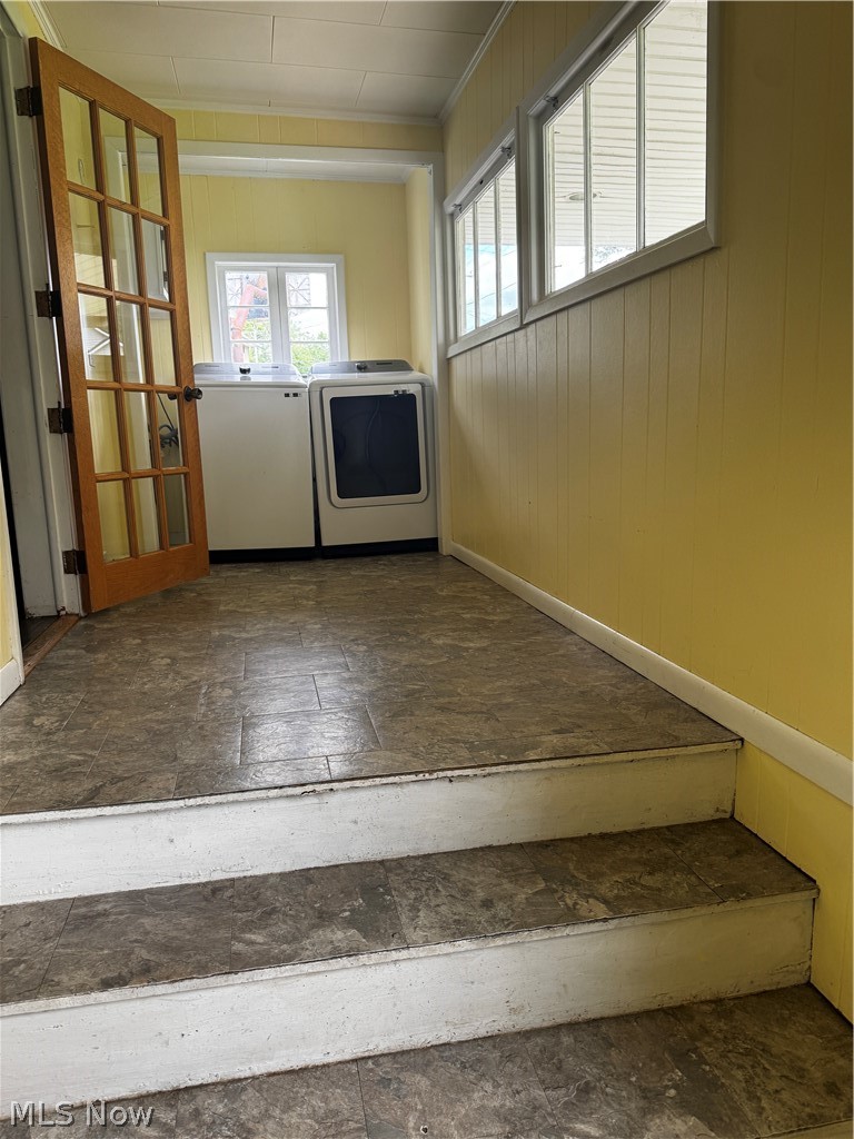 976 N Main Street Killbuck OH 44637