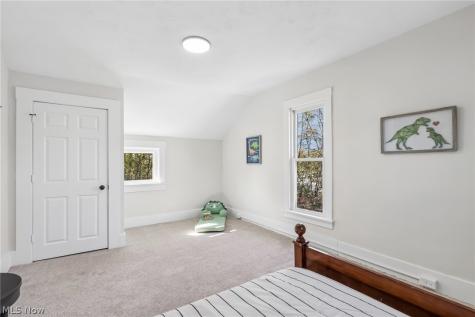 508 5th Street NE Barberton OH 44203