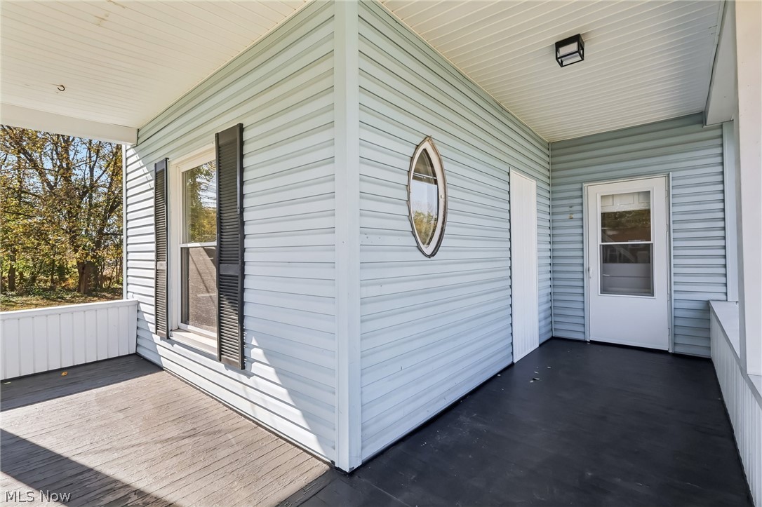 508 5th Street NE Barberton OH 44203