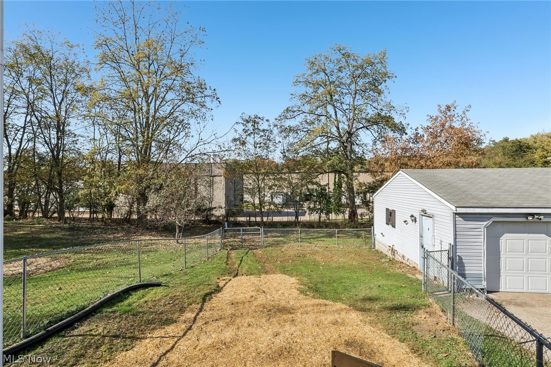 508 5th Street NE Barberton OH 44203