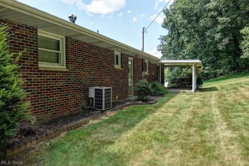 2400 Willow Brook Drive NW Dover OH 44622