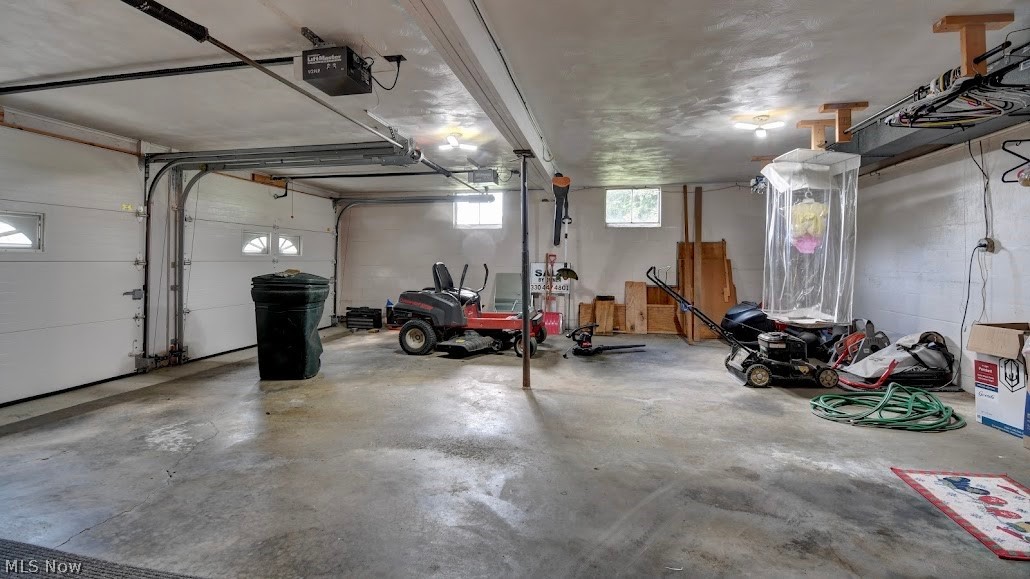 2400 Willow Brook Drive NW Dover OH 44622