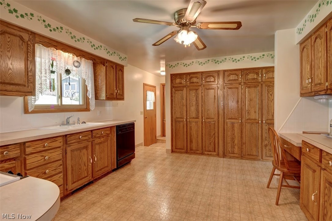 2400 Willow Brook Drive NW Dover OH 44622