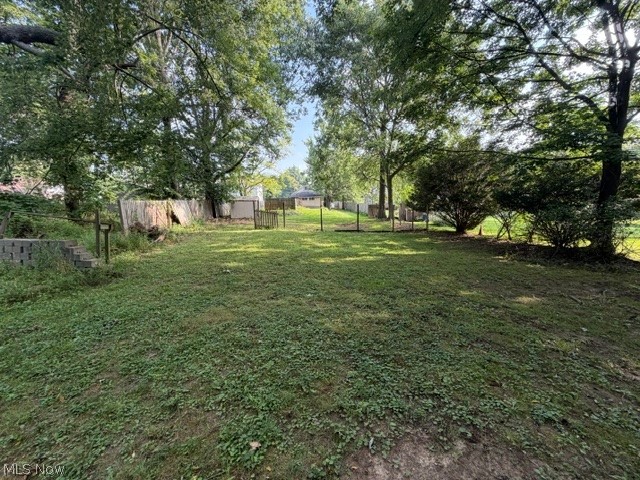 2250 Cooledge Avenue Akron OH 44305