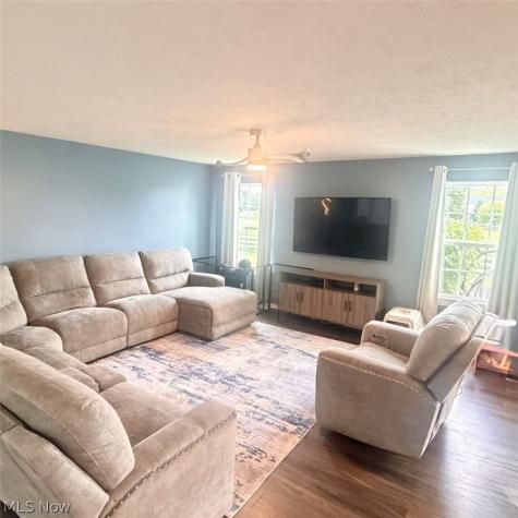 2091 Farroni Drive Willoughby OH 44094