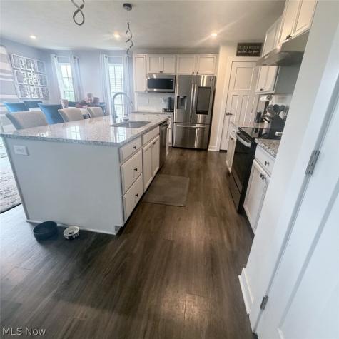 2091 Farroni Drive Willoughby OH 44094