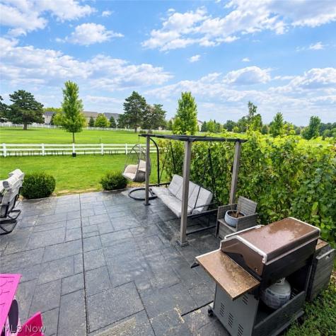 2091 Farroni Drive Willoughby OH 44094