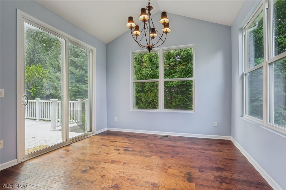 106 Rotili Lane Akron OH 44321