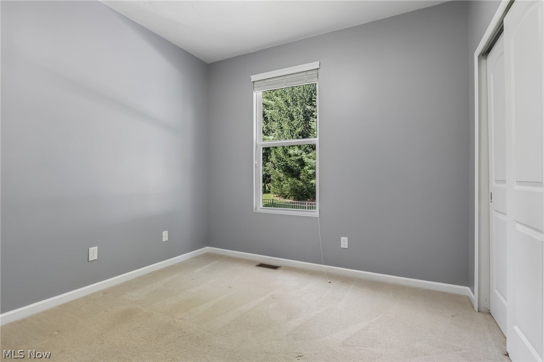 106 Rotili Lane Akron OH 44321