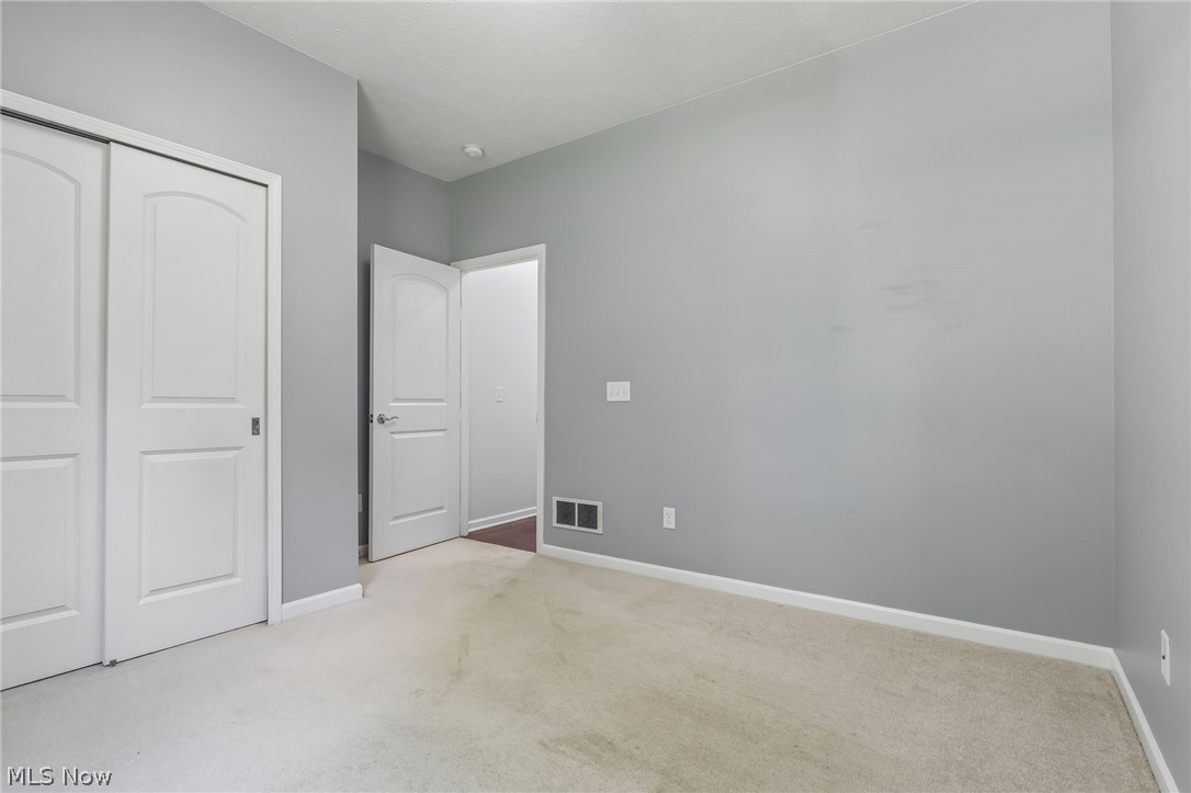 106 Rotili Lane Akron OH 44321