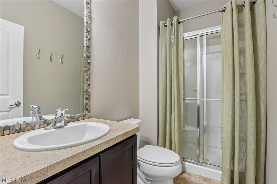 106 Rotili Lane Akron OH 44321