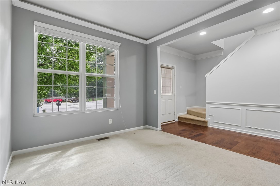 106 Rotili Lane Akron OH 44321