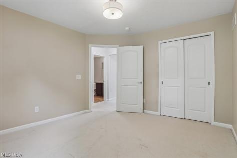 106 Rotili Lane Akron OH 44321