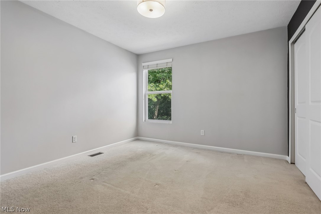 106 Rotili Lane Akron OH 44321