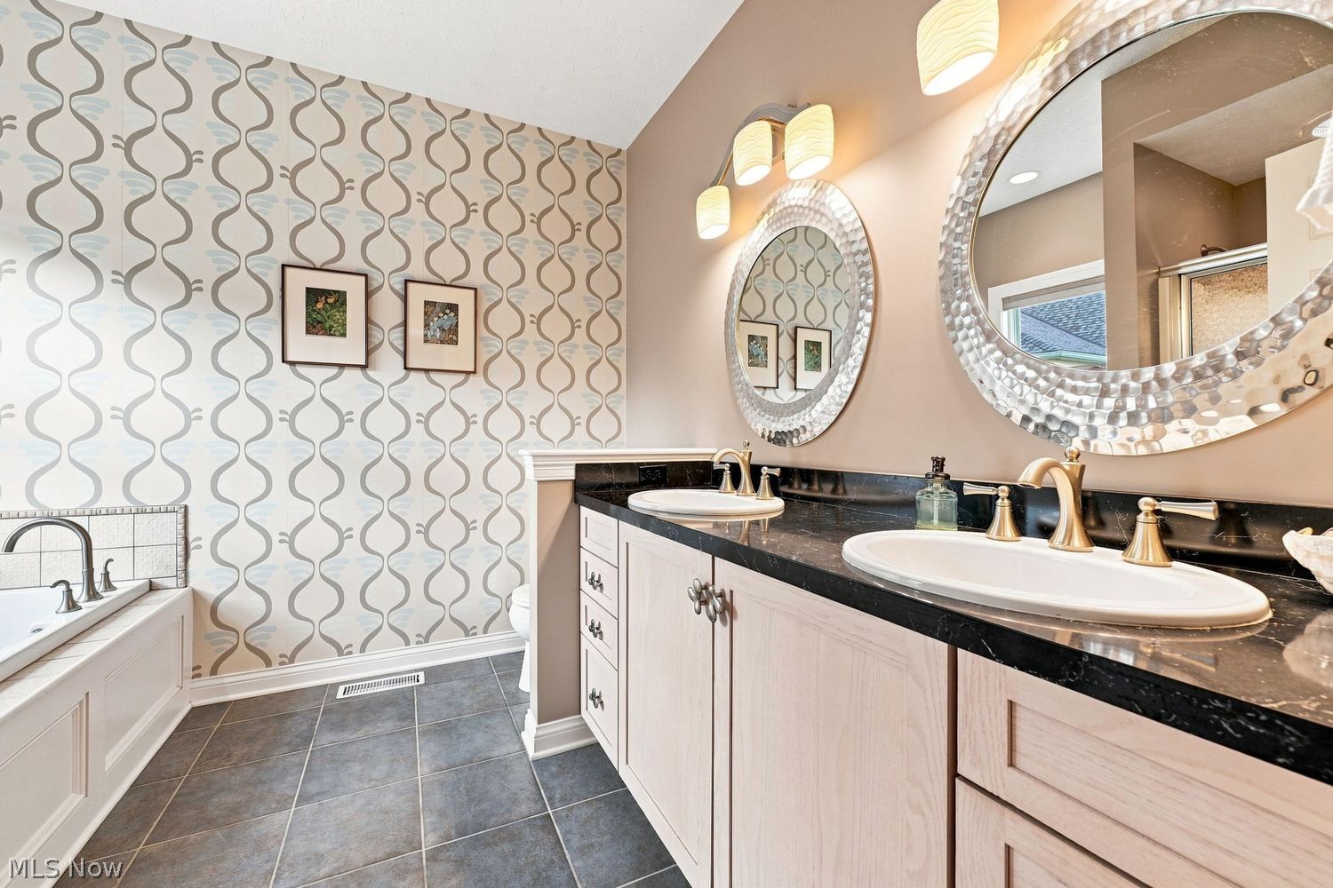 407 Saint Andrews Lane Broadview Heights OH 44147
