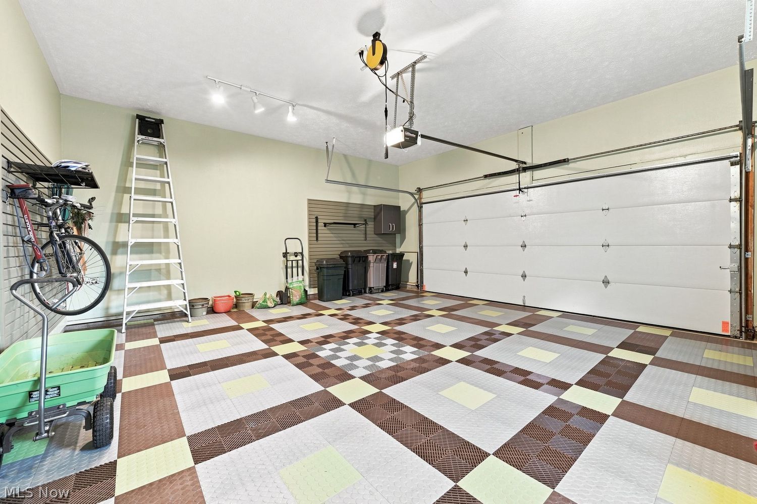 407 Saint Andrews Lane Broadview Heights OH 44147