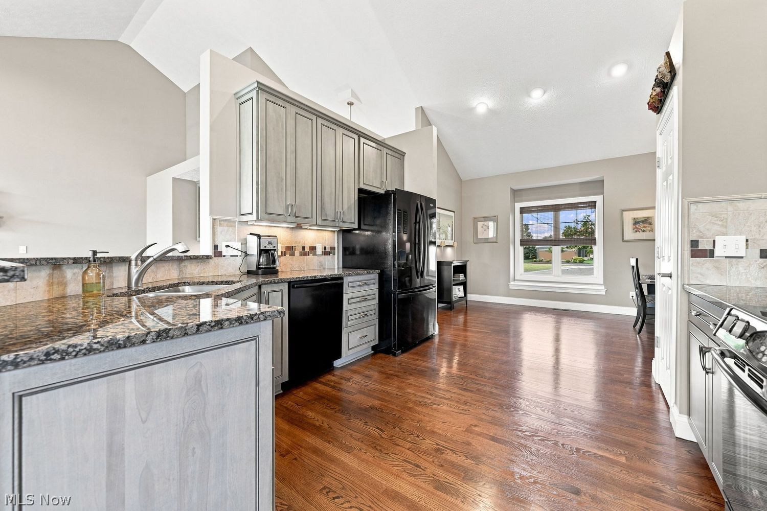 407 Saint Andrews Lane Broadview Heights OH 44147