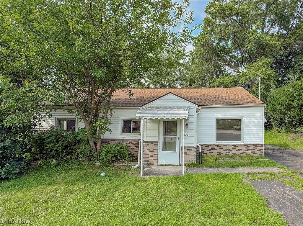 1635 Bronson Road Akron OH 44305