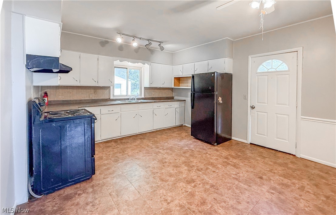 1635 Bronson Road Akron OH 44305