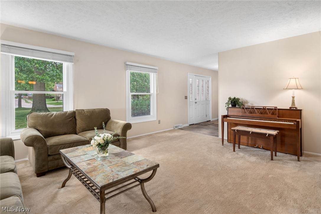 5082 Cheswick Drive Solon OH 44139