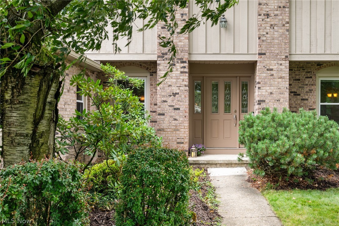 5082 Cheswick Drive Solon OH 44139
