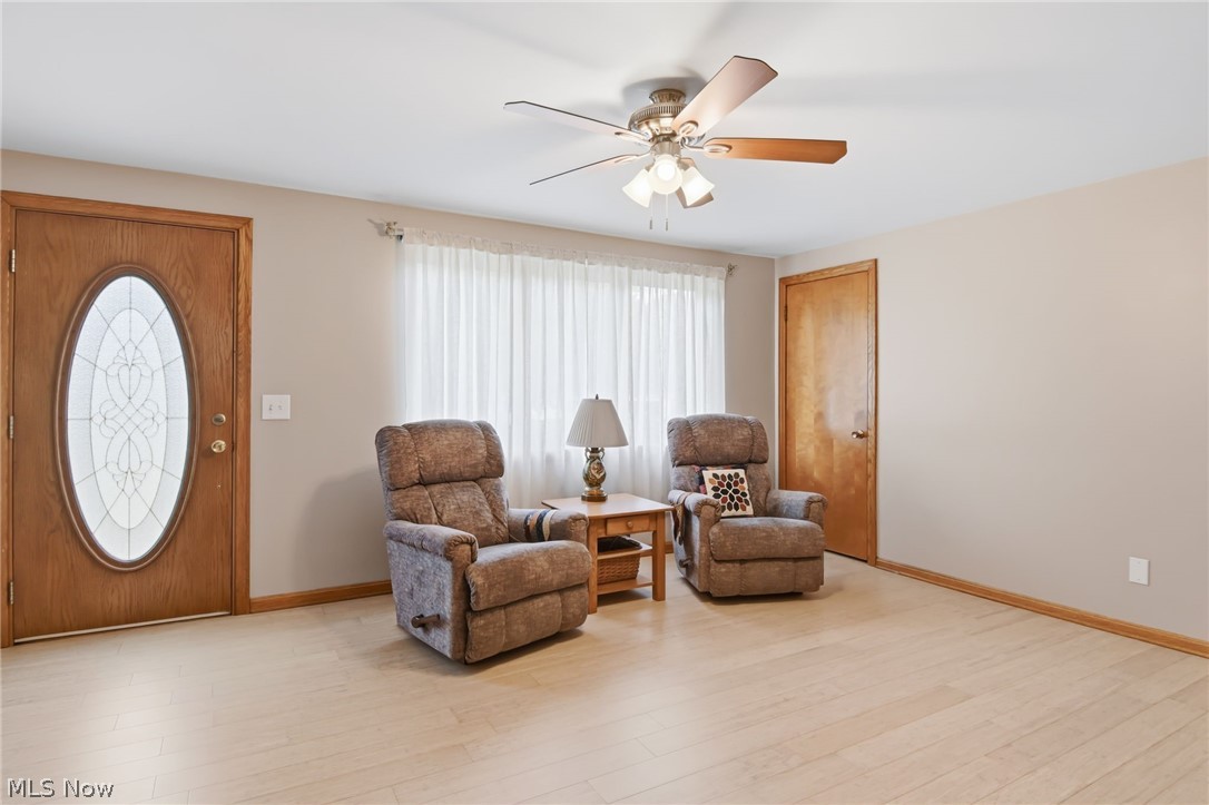 937 Pineview Avenue SE North Canton OH 44720