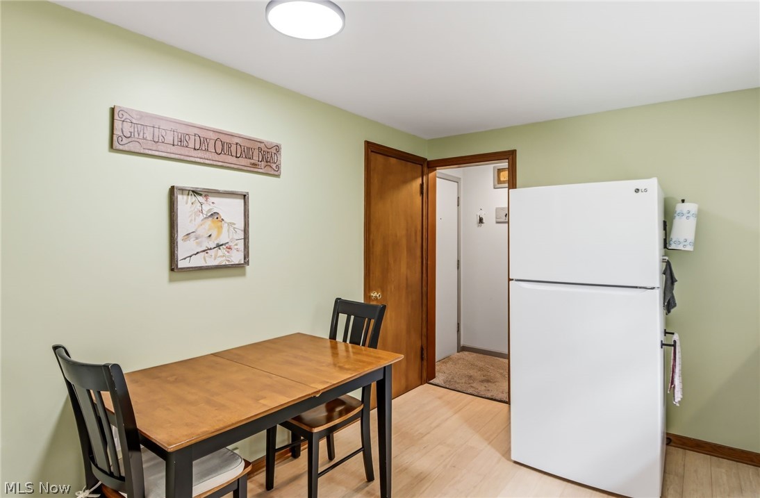 937 Pineview Avenue SE North Canton OH 44720