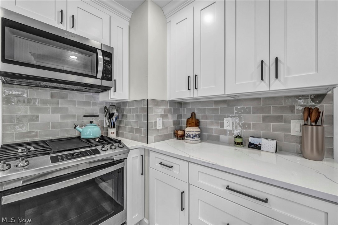 20944 Woodstock Avenue Fairview Park OH 44126