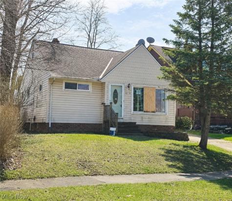 13710 Cranwood Park Boulevard Garfield Heights OH 44125