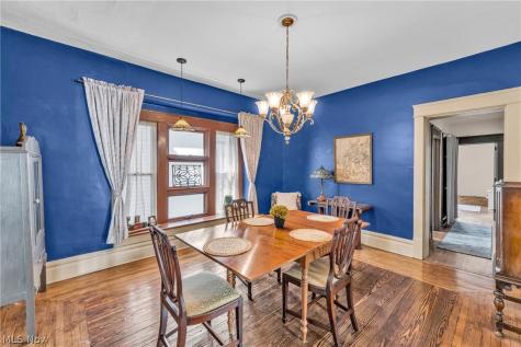 132 6th Street NW Barberton OH 44203
