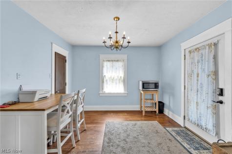 132 6th Street NW Barberton OH 44203