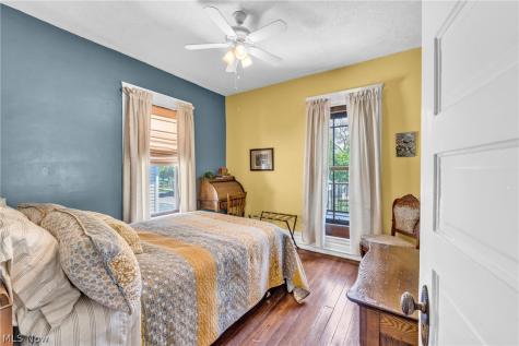 132 6th Street NW Barberton OH 44203