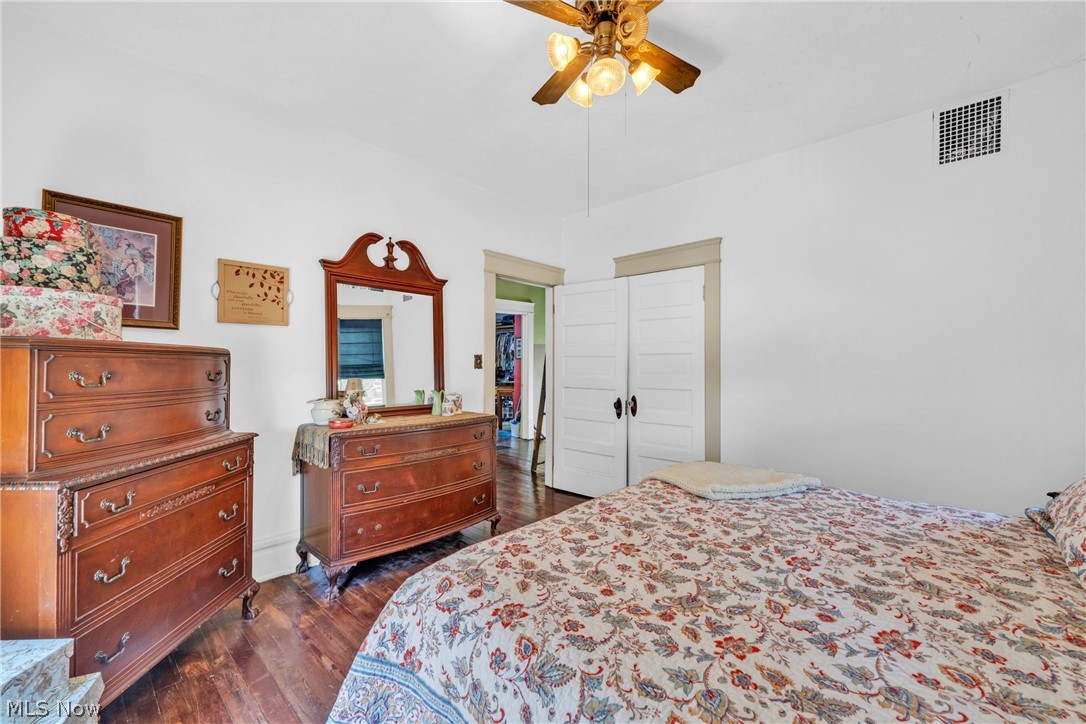 132 6th Street NW Barberton OH 44203