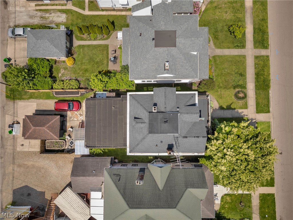 132 6th Street NW Barberton OH 44203