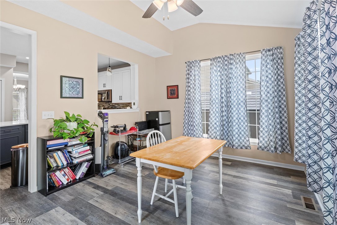 137 Colonial Drive Painesville OH 44077