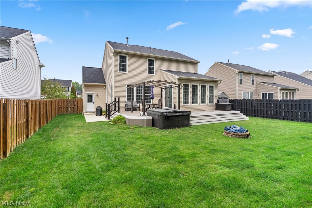 137 Colonial Drive Painesville OH 44077