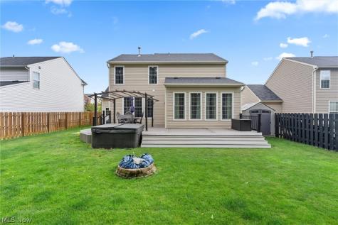 137 Colonial Drive Painesville OH 44077