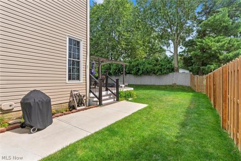 137 Colonial Drive Painesville OH 44077