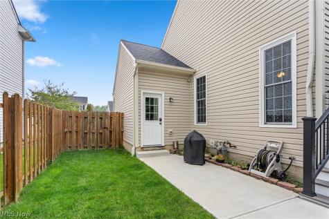 137 Colonial Drive Painesville OH 44077