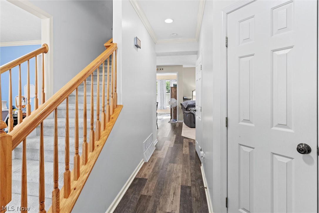 137 Colonial Drive Painesville OH 44077