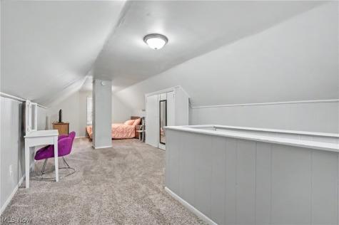 834 Sarcee Avenue Akron OH 44305
