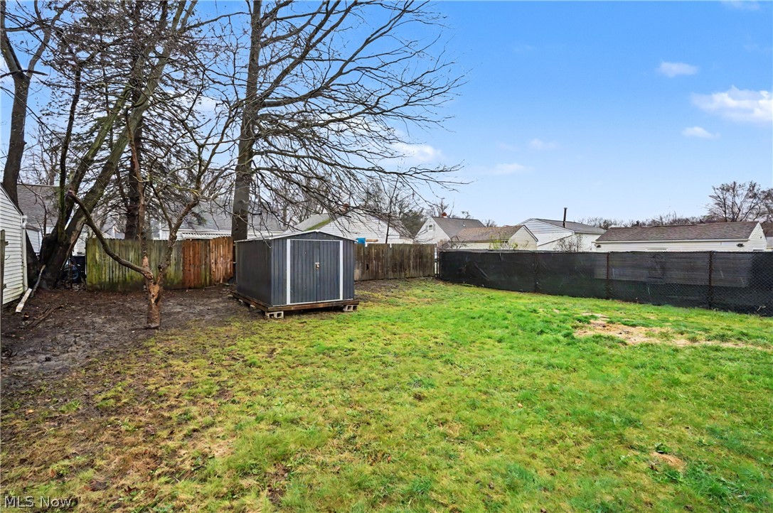 834 Sarcee Avenue Akron OH 44305