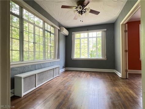 16287 Brewster Road Cleveland OH 44112