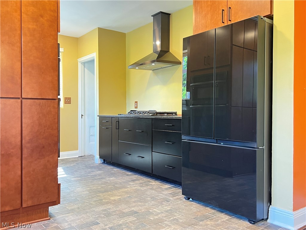 16287 Brewster Road Cleveland OH 44112