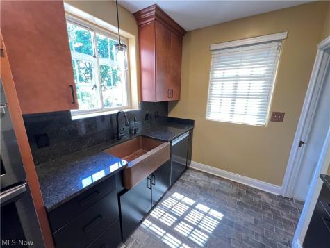 16287 Brewster Road Cleveland OH 44112