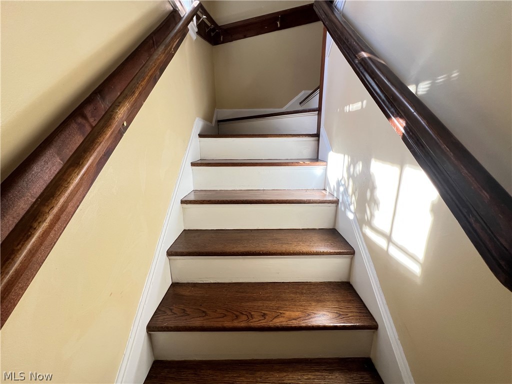 16287 Brewster Road Cleveland OH 44112